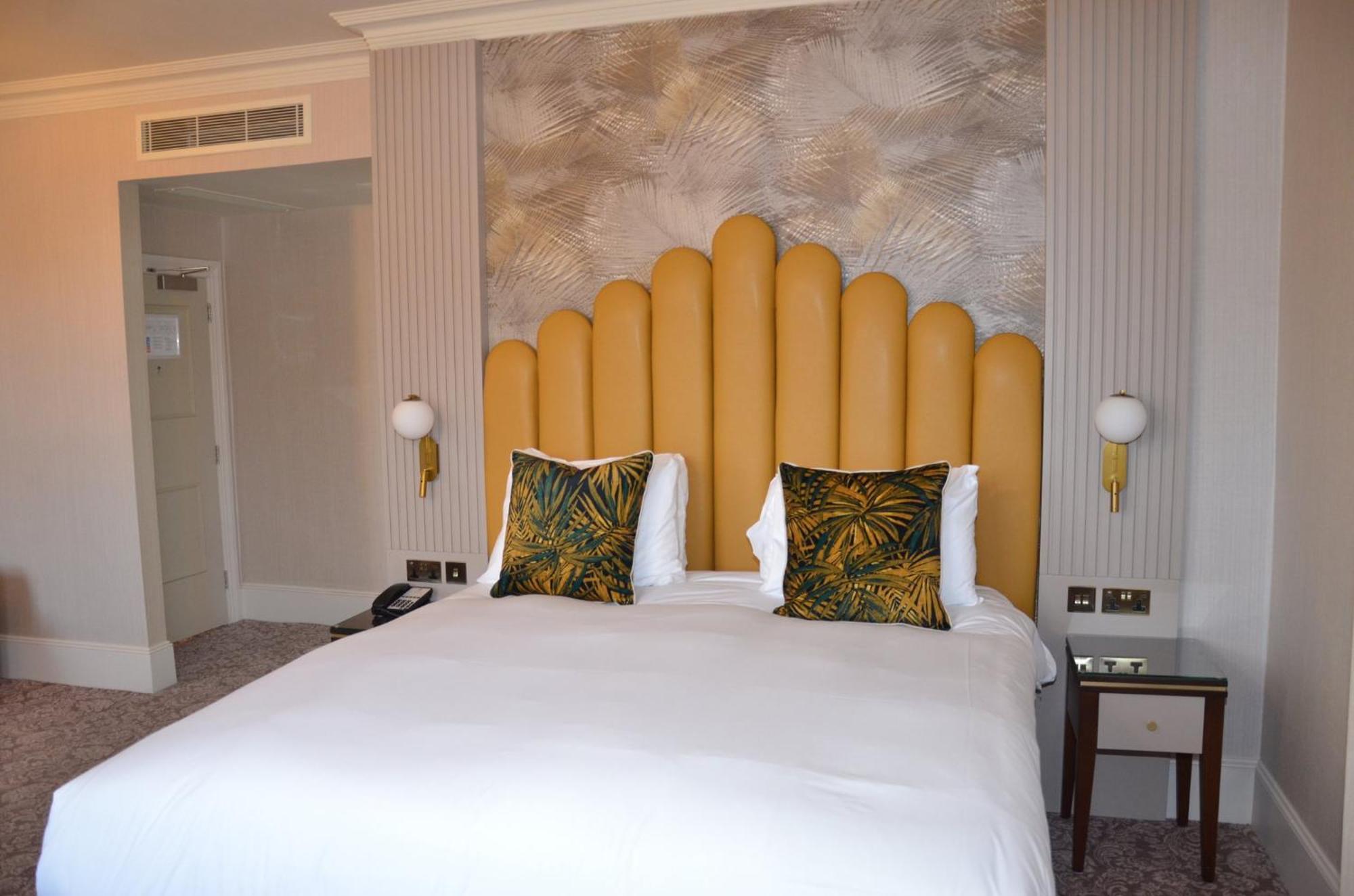 מלון Voco The Clifton Folkestone By Ihg מראה חיצוני תמונה