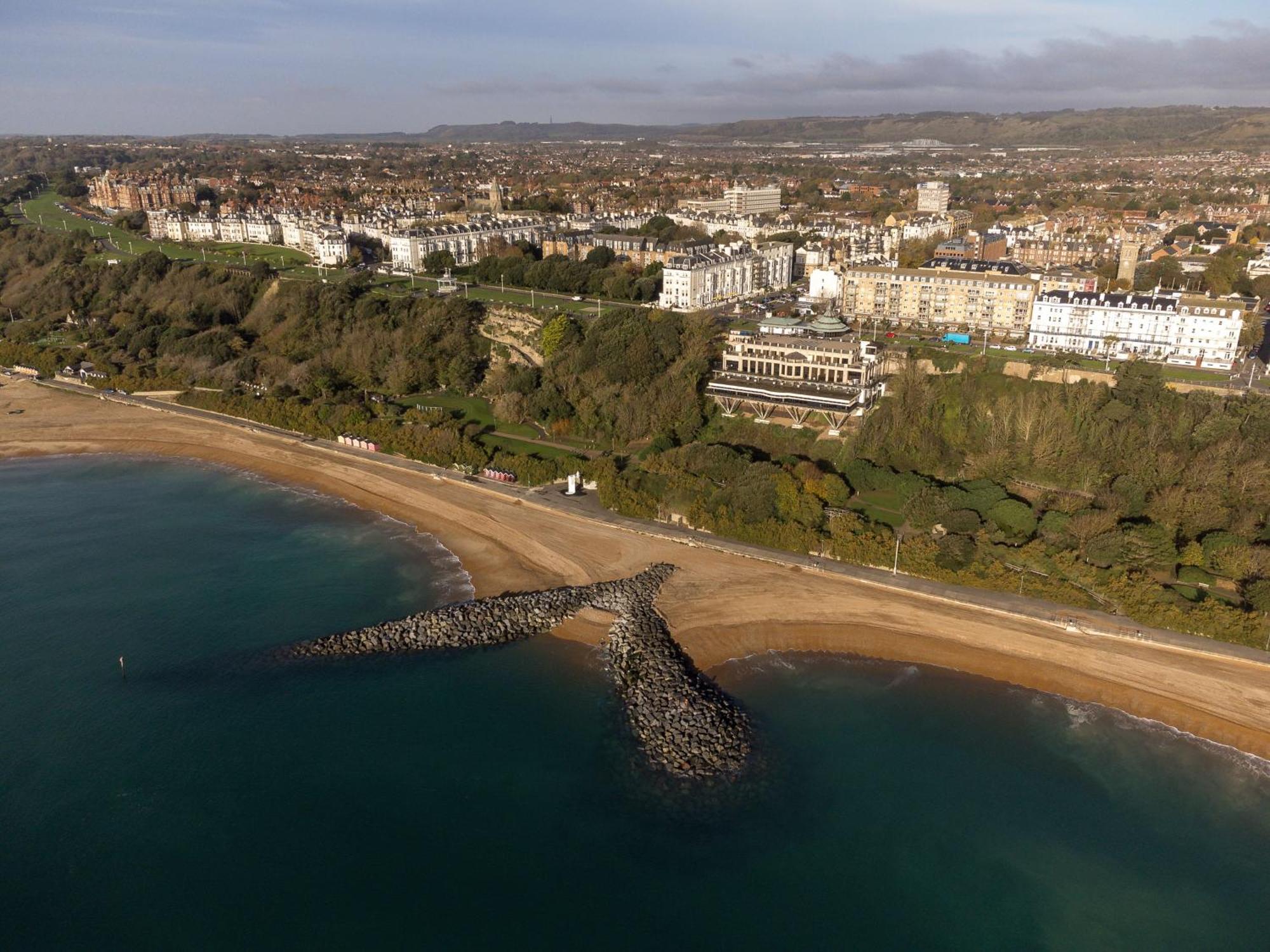 מלון Voco The Clifton Folkestone By Ihg מראה חיצוני תמונה
