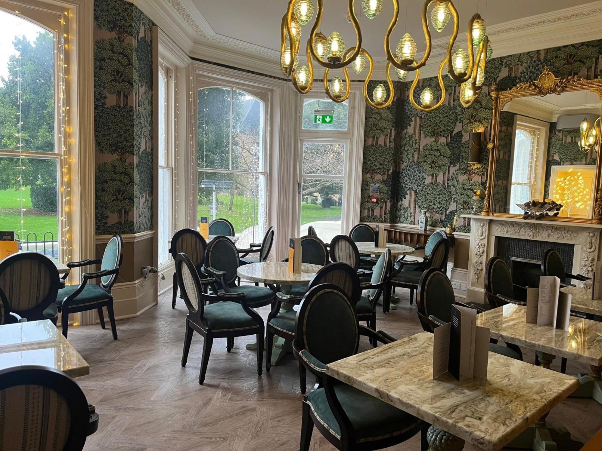 מלון Voco The Clifton Folkestone By Ihg מראה חיצוני תמונה